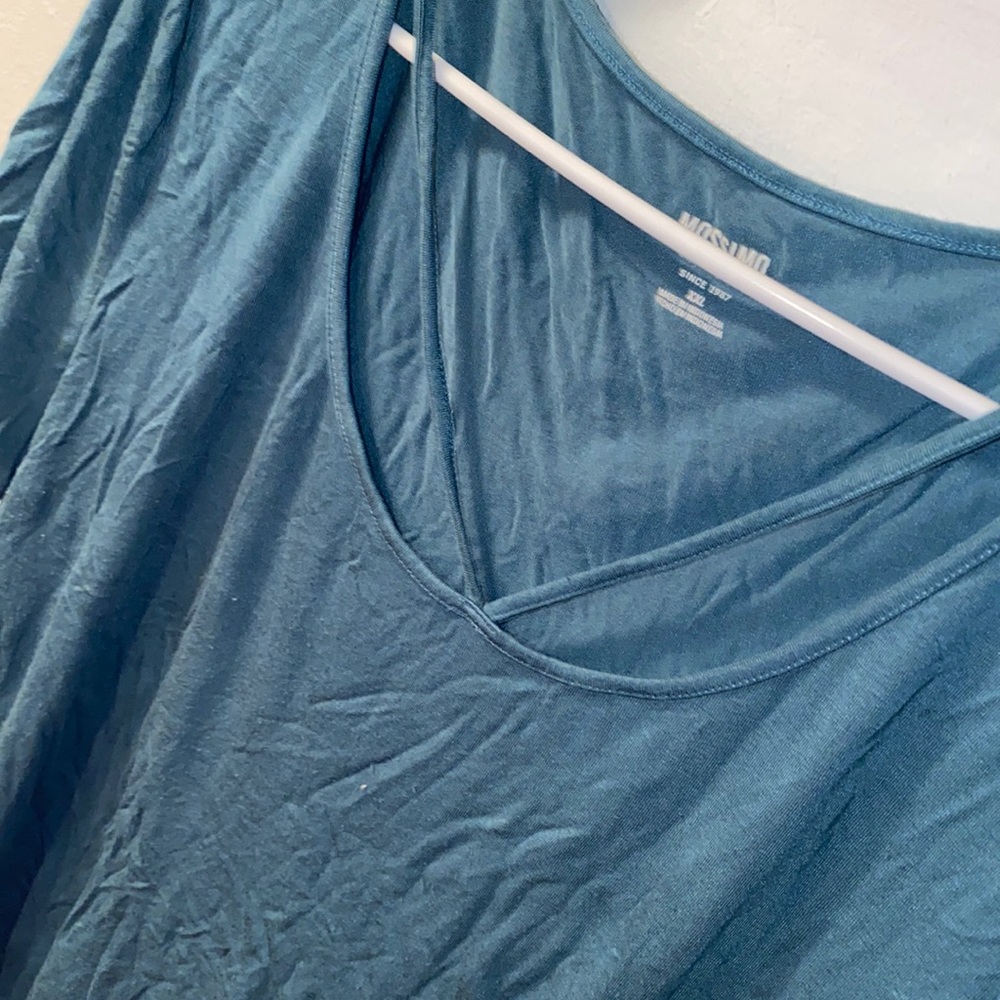 Top - Picture 3 of 3